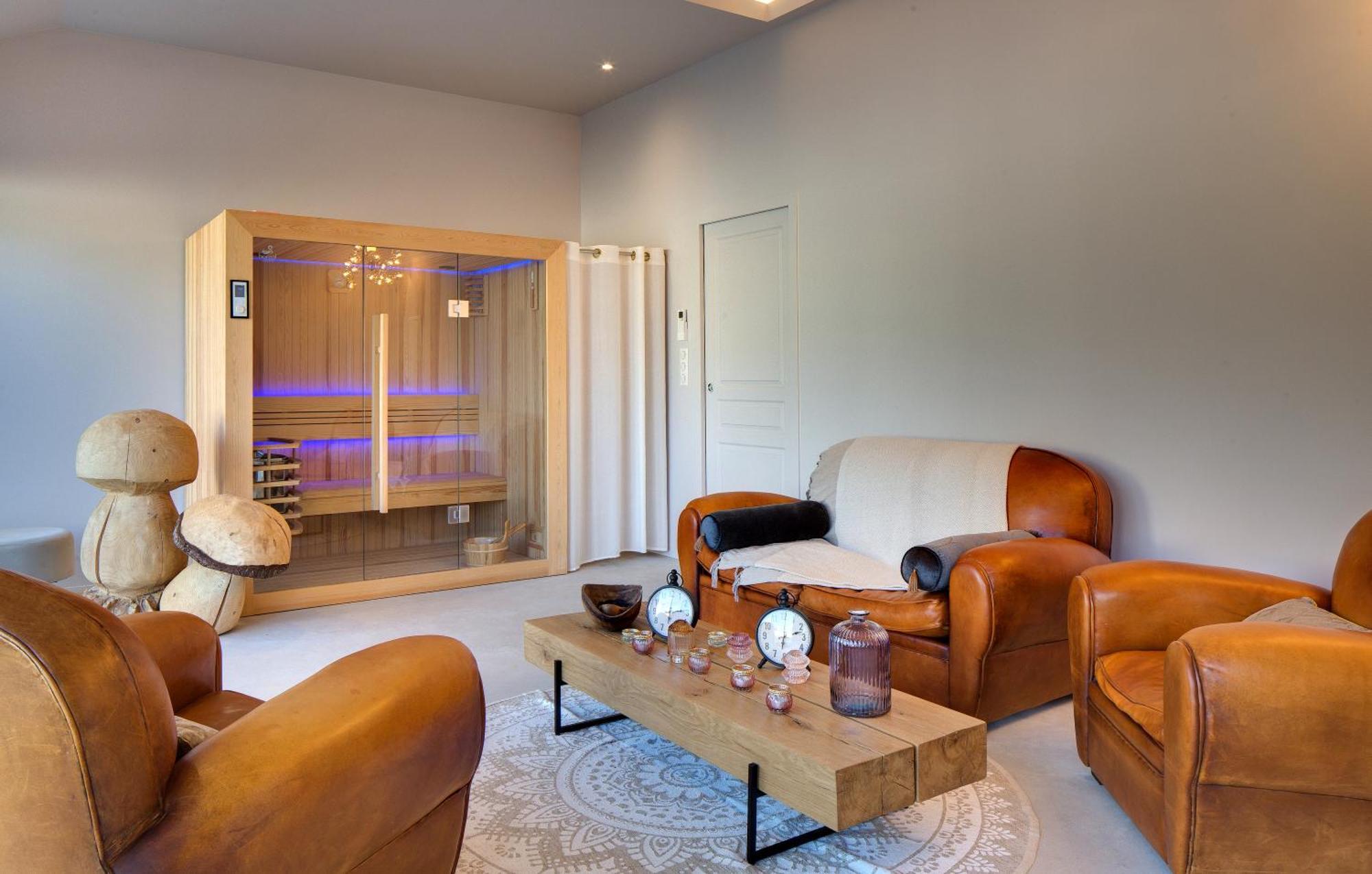 Hotel De France Montmarault Εξωτερικό φωτογραφία